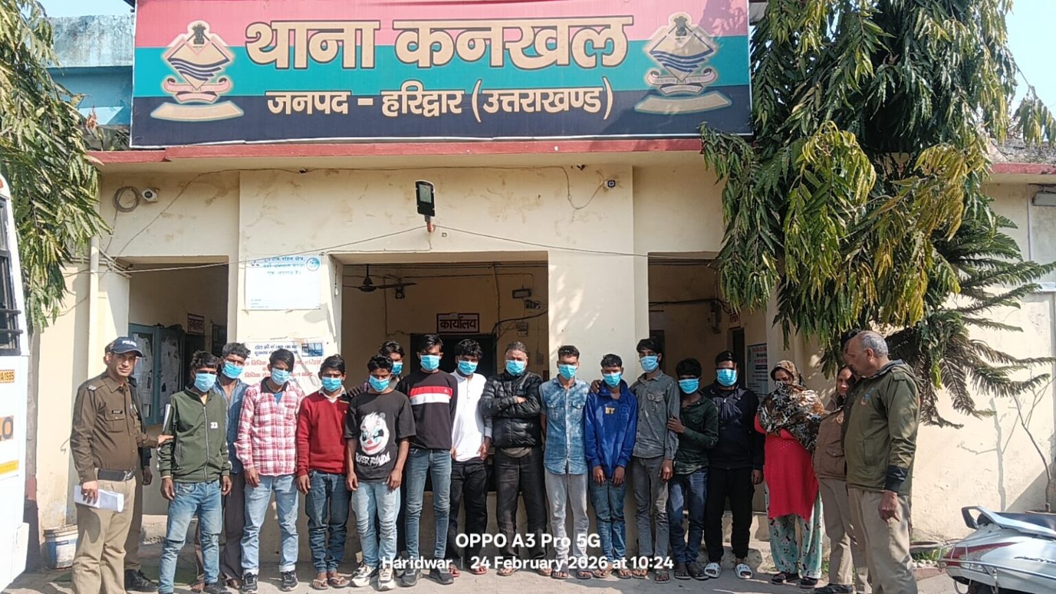 नशे के अवैध कारोबार का विरोध करने पर मोहल्ले में हंगामा, शांति व्यवस्था भंग करने पर 14 हुड़दंगी (महिला सहित) पुलिस हिरासत में