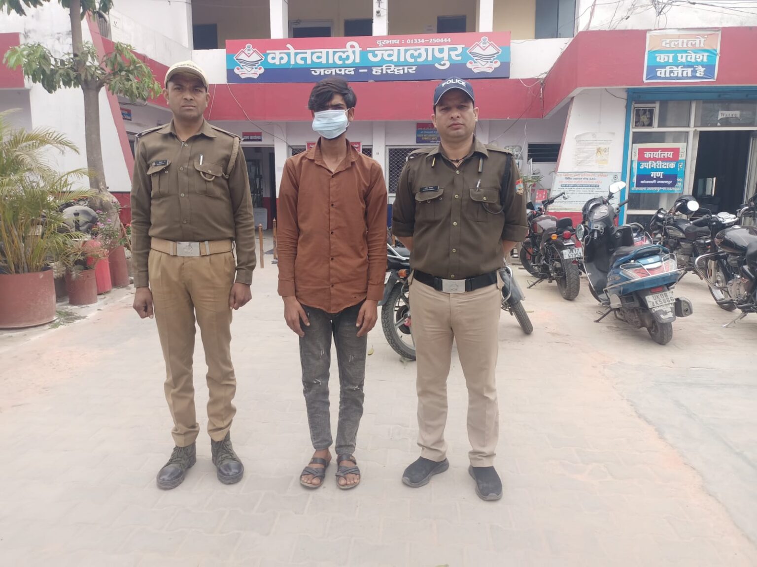 पुलिस टीम की मुस्तैदी से 24 घंटे के भीतर नाबालिग बालिका सकुशल बरामद, आरोपी को दबोचा।