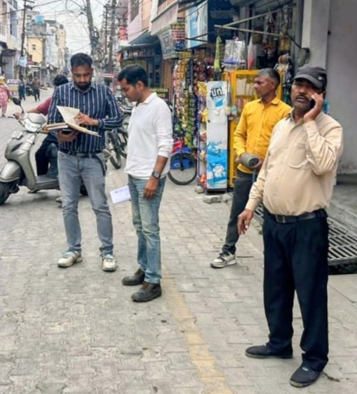 अधिशासी अभियंता रवि कुमार व एसडीओ प्रथम शिल्पी सैनी के नेतृत्व में ज्वालापुर में बिजली बकायेदारों पर बड़ी कार्रवाई
