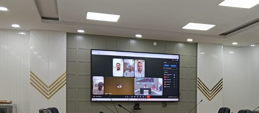जनगणना कार्य में लापरवाही पर सख्ती: 15 कर्मियों को नोटिस, तहरीर दर्ज कराने की तैयारी।