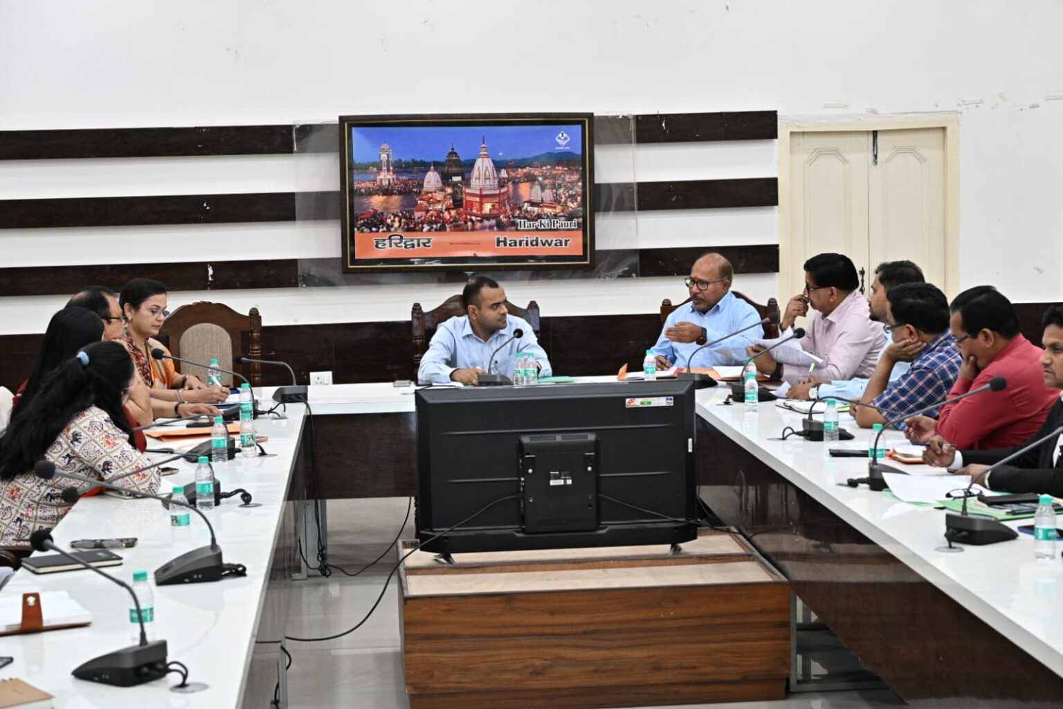 जनपद में डीपीटी (DPT) टीकाकरण एवं एचपीवी (HPV) वैक्सीनेशन के सफल क्रियान्वयन हेतु आपसी समन्वय के साथ कार्य करे – जिलाधिकारी