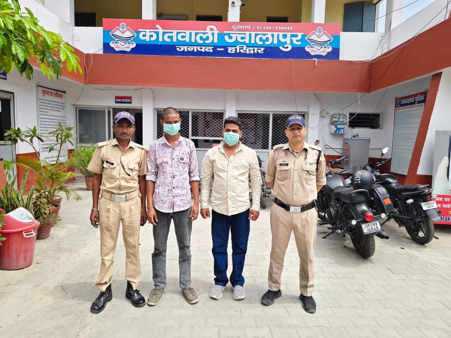 ऑपरेशन प्रहार के तहत ज्वालापुर पुलिस की कार्रवाई, शांति व्यवस्था भंग करने पर दो गिरफ्तार।