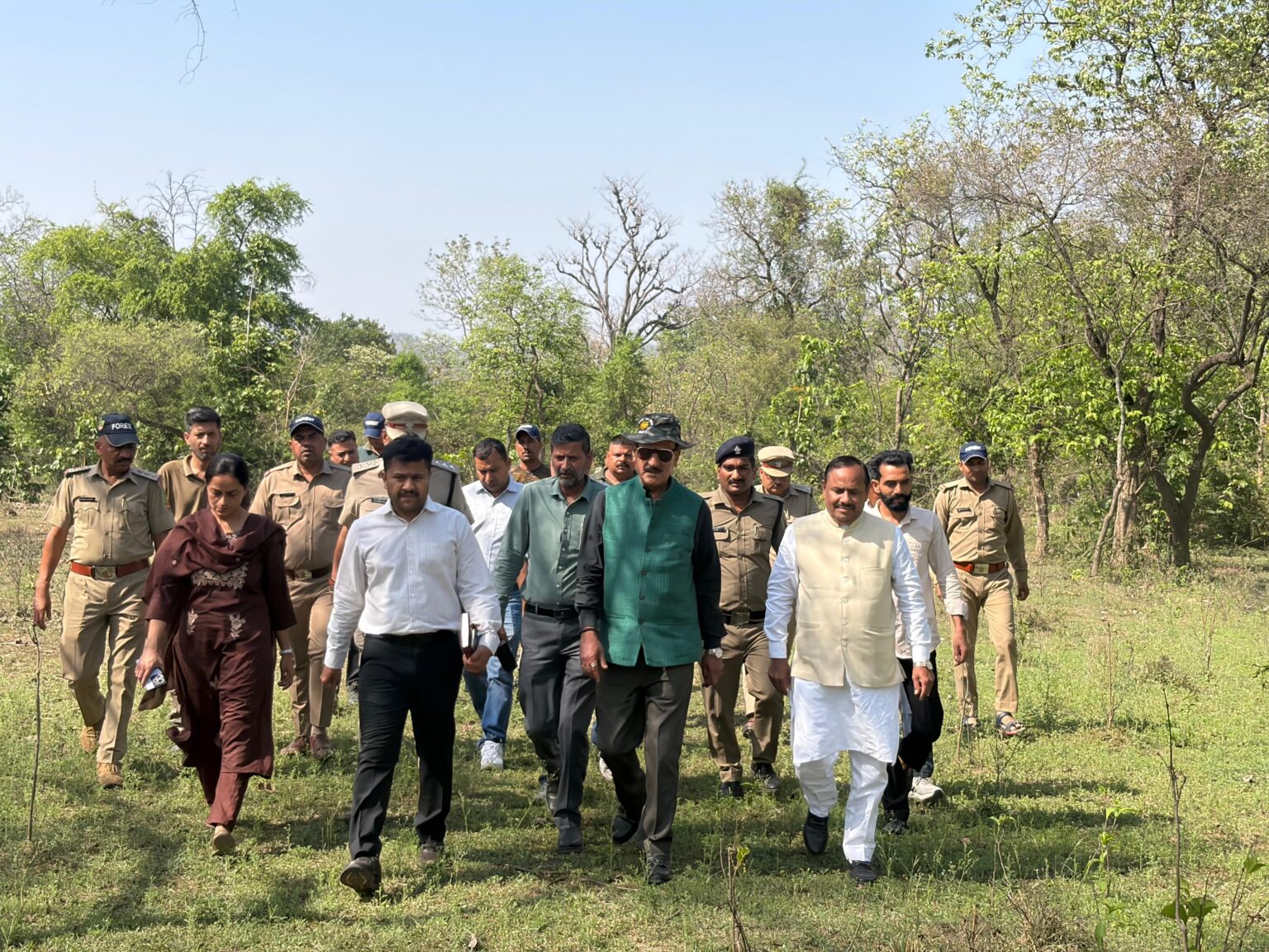 वन मंत्री सुबोध उनियाल ने किया श्यामपुर रेंज का निरीक्षण।