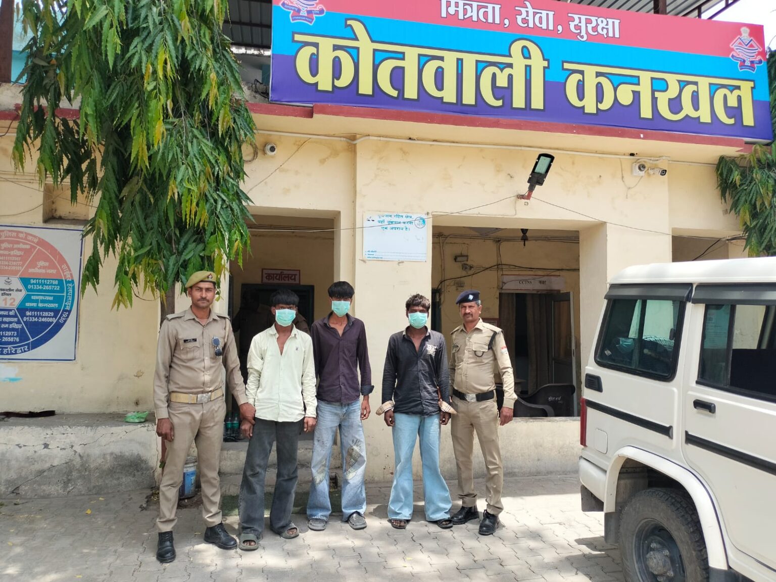 सोशल मीडिया की आड़ में गुंडागर्दी करने वालों पर हरिद्वार पुलिस का “ऑपरेशन प्रहार” के तहत ‘पिल्ला गैंग’ के नाबालिग समेत 4 आरोपी हिरासत में, अब तक 15 गिरफ्तार