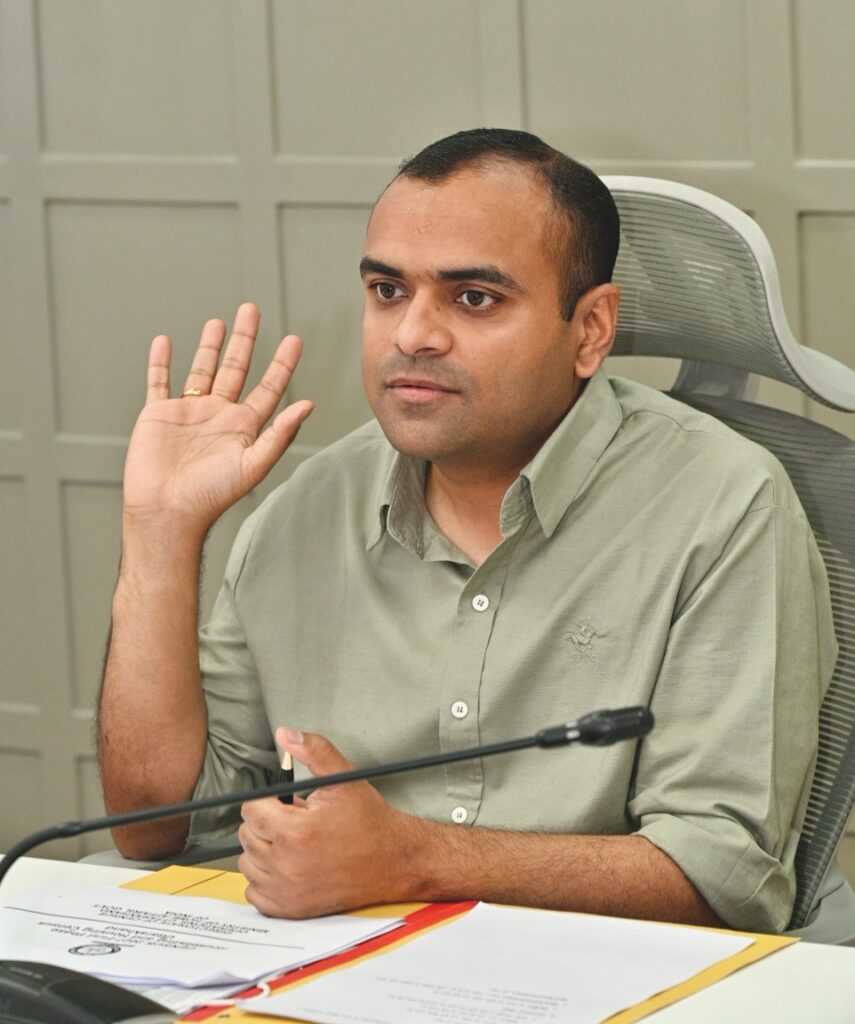 लक्सर क्षेत्र के 12 ग्रामों में भूमि खरीद-फरोख्त व भूमि उपयोग परिवर्तन पर रोक।