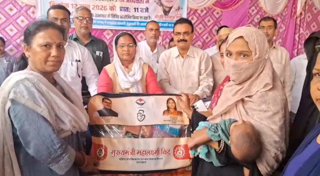 लोक समस्या निवारण कैंप में अल्पसंख्यक आयोग की उपाध्यक्ष ने सुनीं जन समस्याएं।