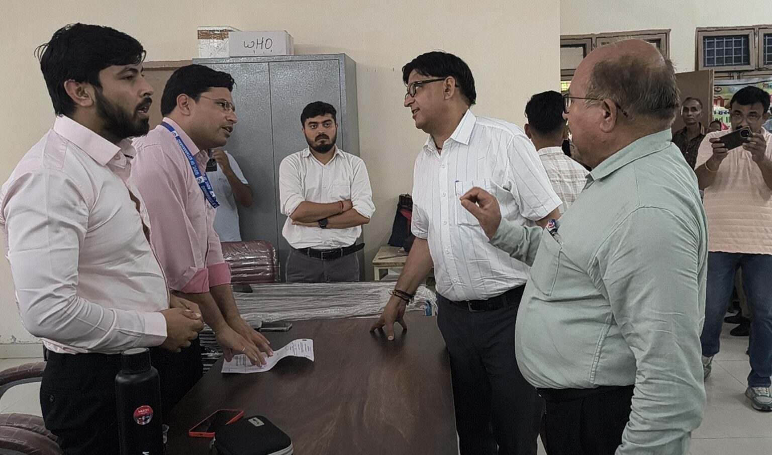 सप्ताह के तहत लक्सर सीएचसी में विशेषज्ञ चिकित्सा शिविर का सीएमओ ने किया निरीक्षण।
