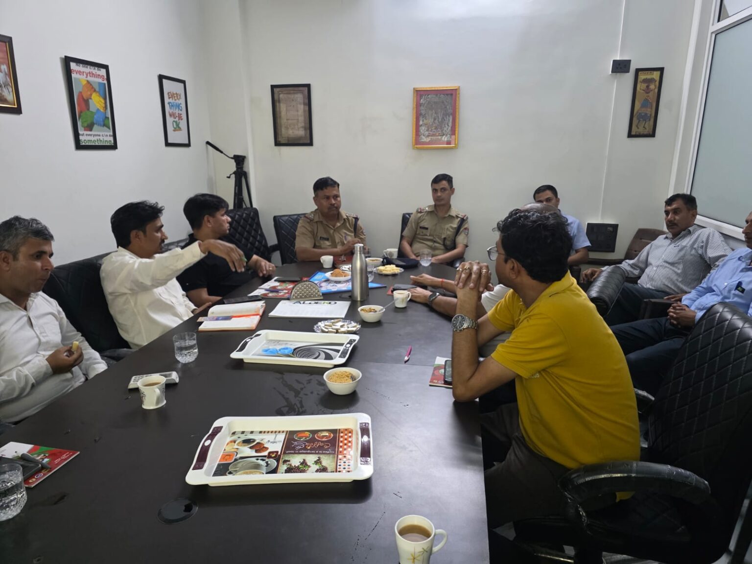 कांवड यात्रा के दृष्टिगत IP 4 बेगमपुर में कम्पनियों के कर्मचारियों के साथ गोष्ठी आयोजित।