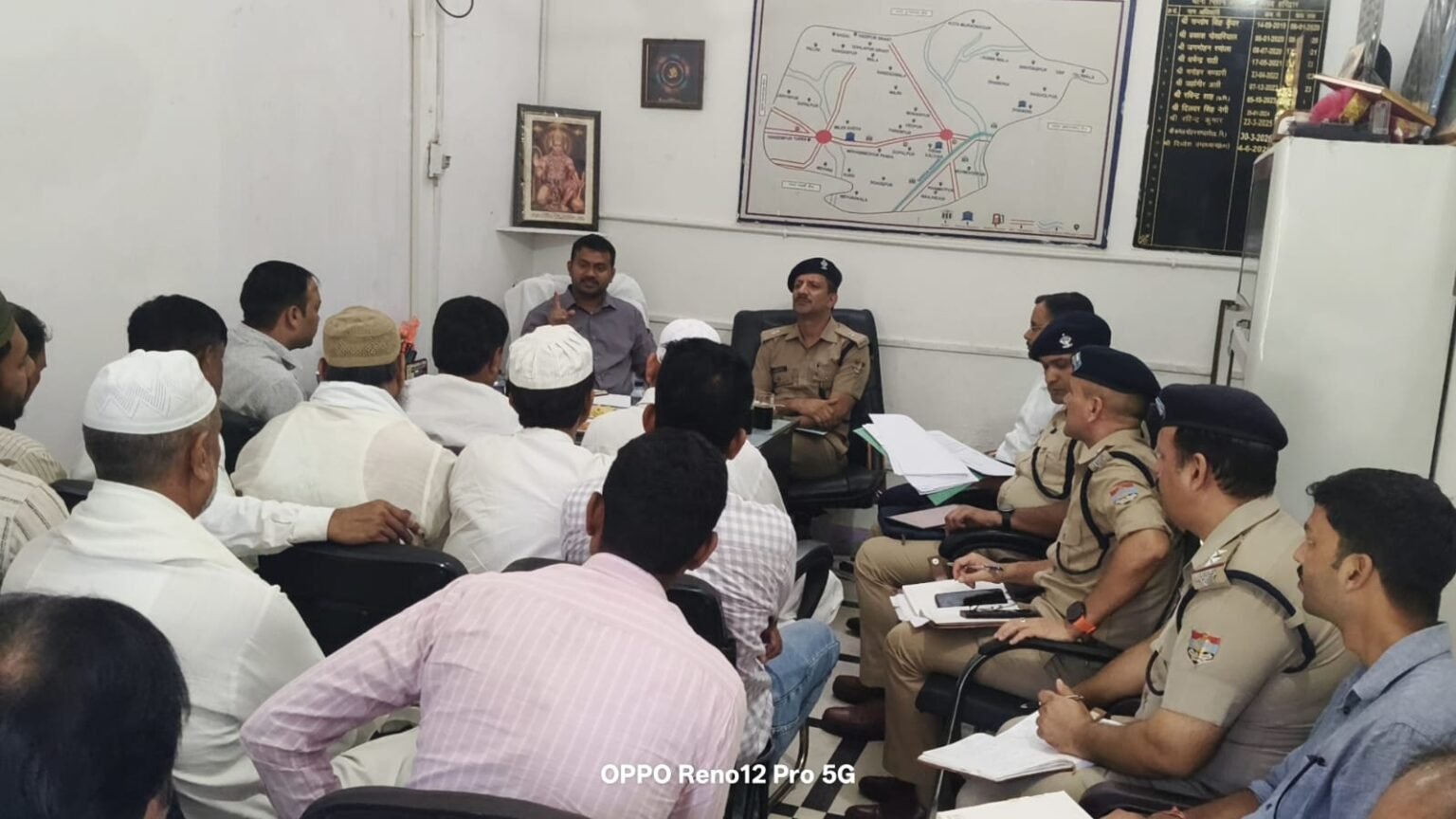 उर्स मेले के दृष्टिगत कोतवाली कलियर में एसपी देहात शेखर चंद सुयाल की अध्यक्षता में बैठक आयोजित, बैठक में उर्स कमेटी के सदस्यों सहित कलियर क्षेत्र के गणमान्य लोग हुए सम्मिलित।