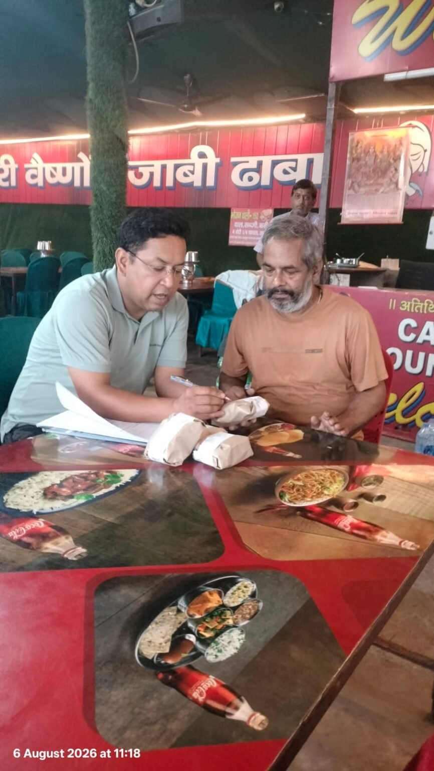कांवड़ यात्रा-2026 के दृष्टिगत खाद्य प्रतिष्ठानों का आकस्मिक निरीक्षण, चार नमूने जांच हेतु लिए गए, स्वच्छता, गुणवत्ता एवं खाद्य सुरक्षा मानकों का पालन सुनिश्चित करने के दिए गए निर्देश।