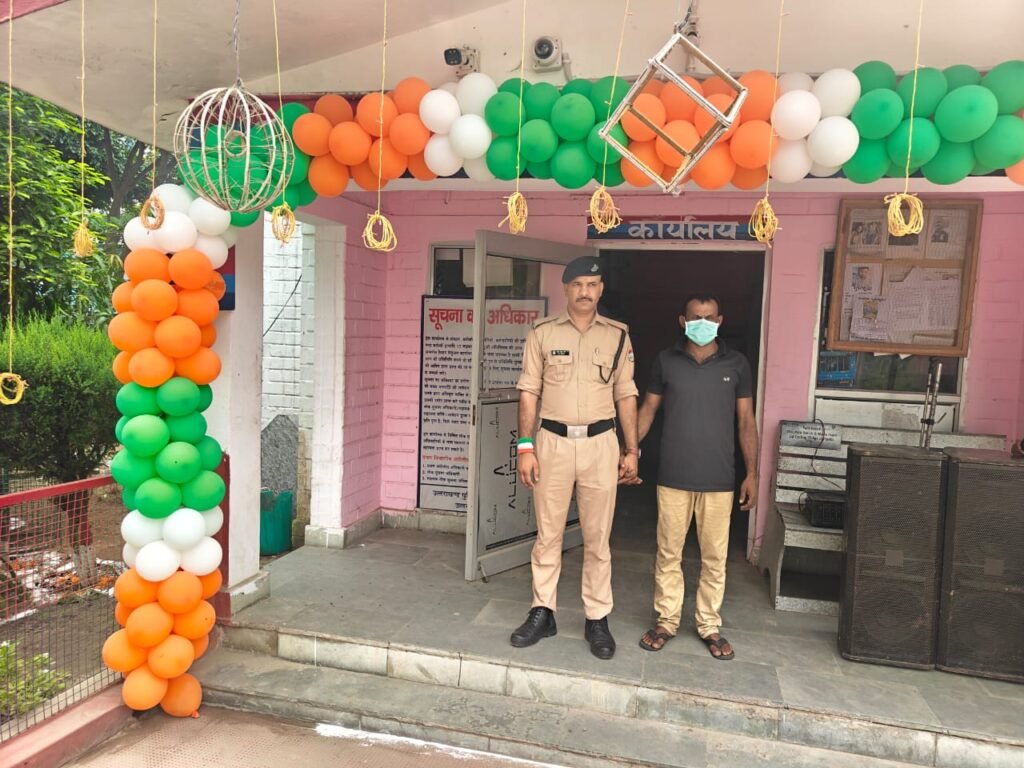 ई-रिक्शा चोरी पर हरिद्वार पुलिस का एक्शन, चोरी की ई-रिक्शा के साथ सिडकुल पुलिस ने एक आरोपी को दबोचा।