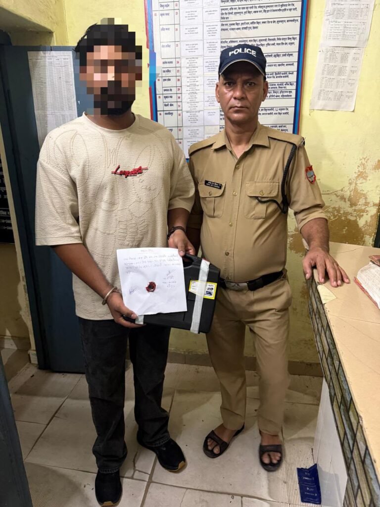ऑपरेशन प्रहार के तहत हर्ष फायरिंग करने वाला 01 वांछित को पुलिस ने हिरासत में लिया,शादी समारोह में हवाई/हर्ष फायरिंग करने वाले आरोपी को कनखल पुलिस ने किया हिरासत में लिया, पिस्टल बरामद, पिस्टल ज़ब्त कर अग्रिम वैधानिक कार्यवाही अमल में लायी जा रही है।