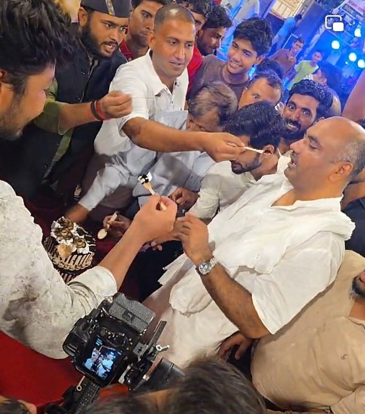 जन अधिकार पार्टी अध्यक्ष आजाद अली का जन्मदिवस धूमधाम से मनाया।