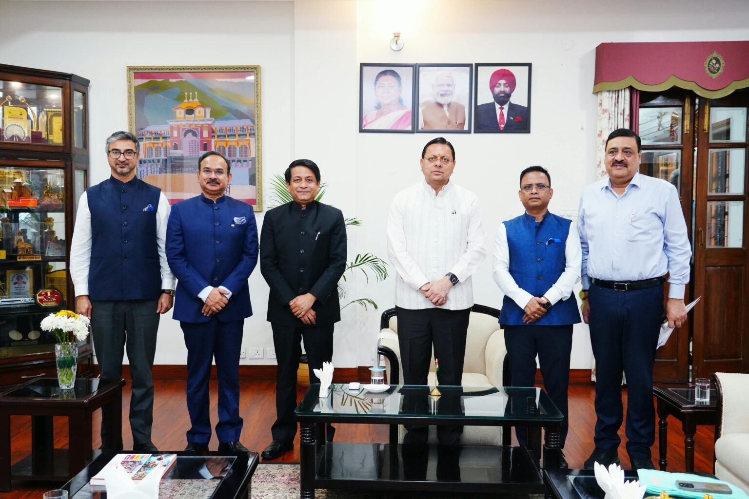 विदेशों में कुशल मानव संसाधन की मांग और रोजगार के अवसरों के लिए भारतीय मिशनों के साथ नियमित समन्वय रखें अधिकारी, उत्तराखंड के युवाओं को वैश्विक स्तर पर रोजगार के बेहतर अवसर उपलब्ध कराने पर मुख्यमंत्री ने दिया जोर।