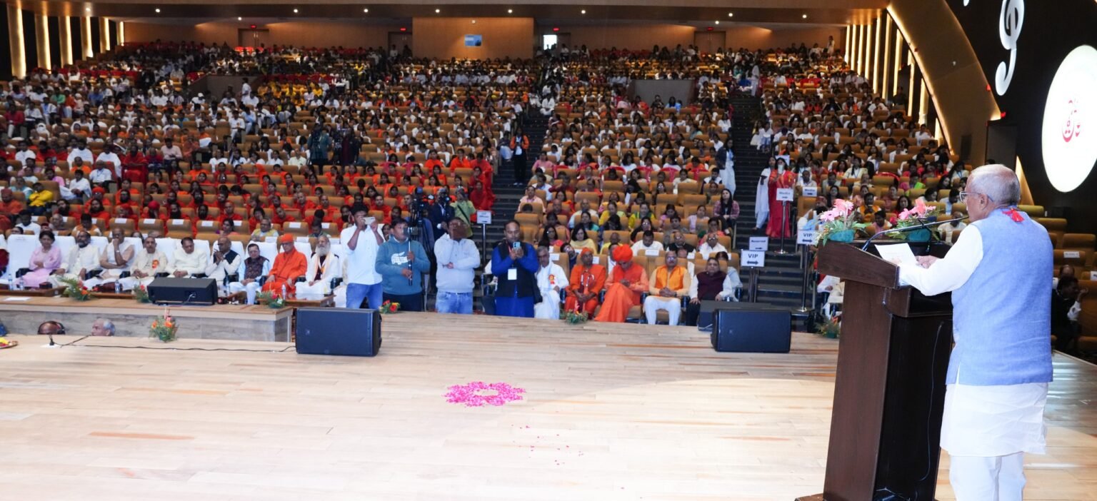 राज्यपाल ने हरिद्वार में 52वें अखिल भारतीय प्राच्यविद्या सम्मेलन का उद्घाटन किया।